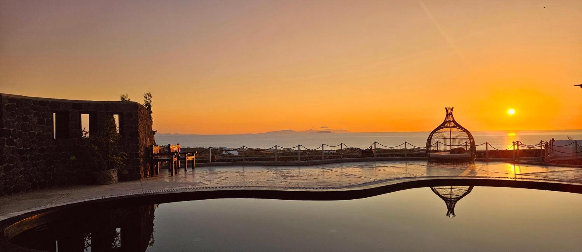 Thea Luxury Resort Fira  Exterior foto