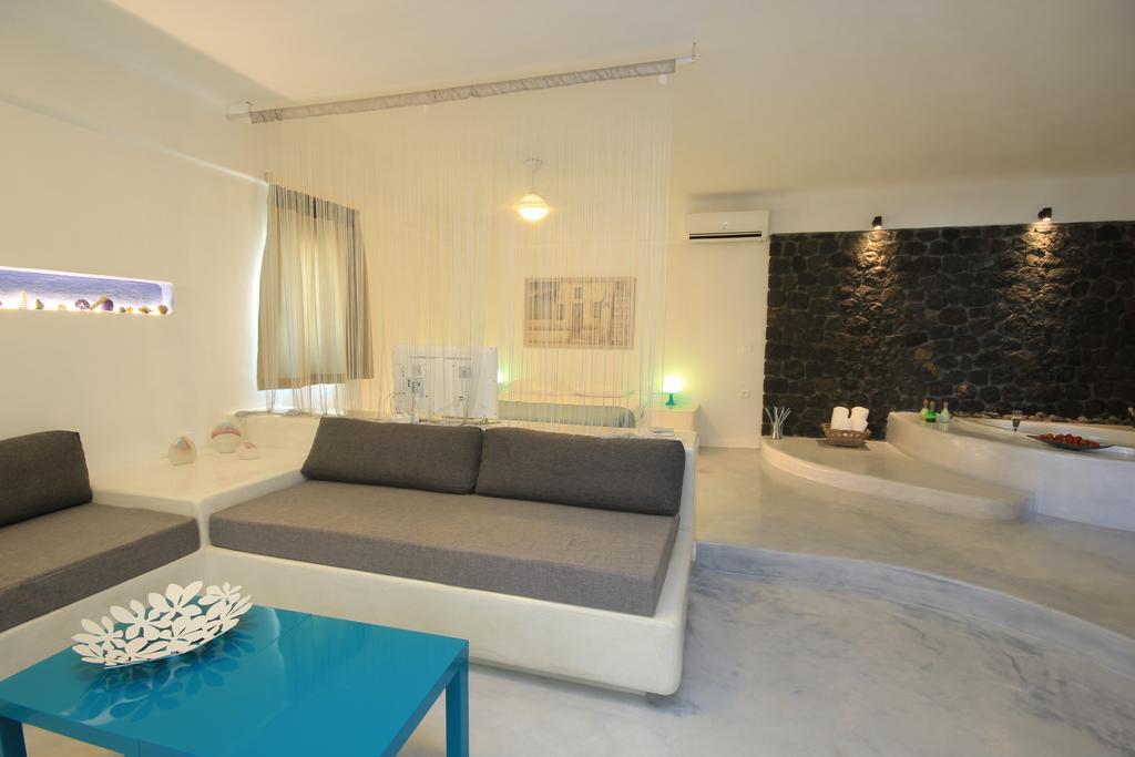 Thea Luxury Resort Fira  Zimmer foto